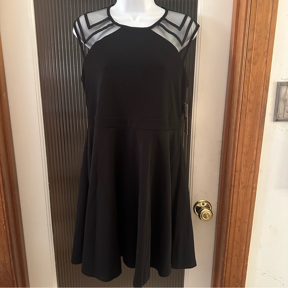 Emerald Sundaes Fit n Flare LBD-NWT S-14